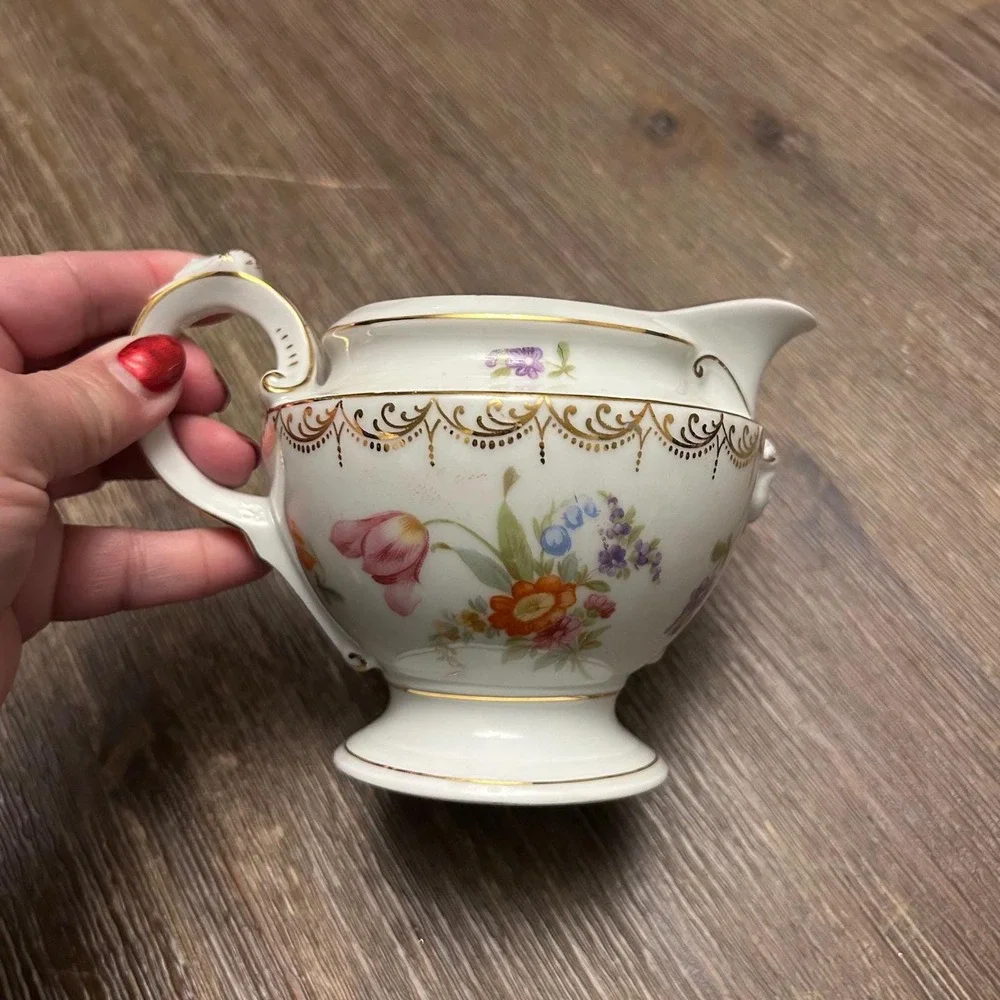 Vintage‎ porcelain Floral Creamer White Gold Gilt Rosenthal Empire
